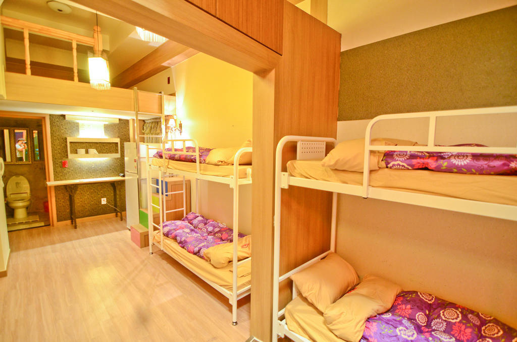 Kimchee Gangnam Guesthouse Seul Oda fotoğraf